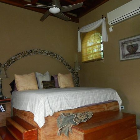 Becks Bed & Breakfast Crooked Tree Bilik gambar